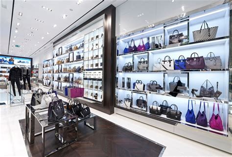 michael kors milan.